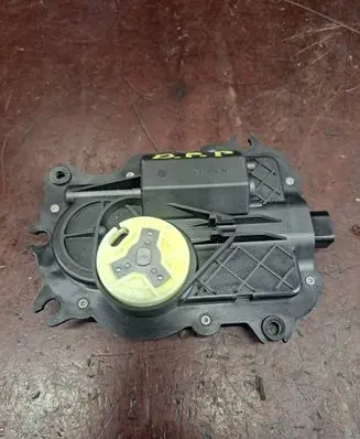 Audi A8 S8 D3 4E Front door soft close latching motor 4E0837059 4E221298 090908