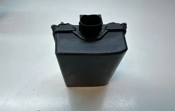 Mercedes-Benz C W205 Distronic sensor radar A0009002203 A0009019102 A0009025812