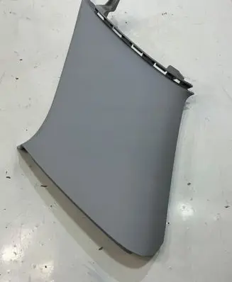 Seat Leon (5F) (B) pillar trim (bottom)