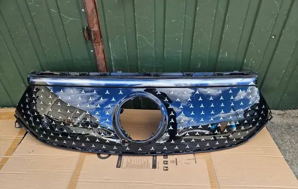 Mercedes-Benz EQA Front grill A2438886600