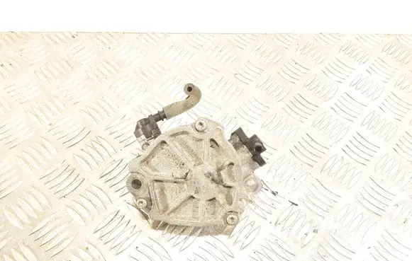 Peugeot 3008 I Vacuum pump 9804021880