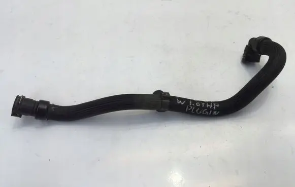 Peugeot 3008 II Engine coolant pipe/hose 9822405580