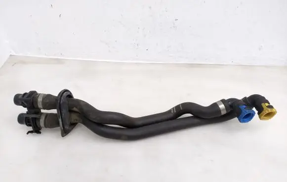 Volvo S60 Engine coolant pipe/hose 31368175