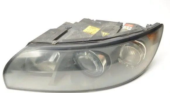 Volvo V50 Headlight/headlamp 30698889