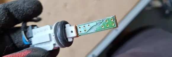 Interior temperature sensor