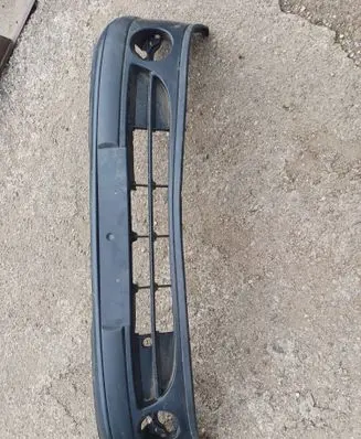 Renault Megane I Front bumper