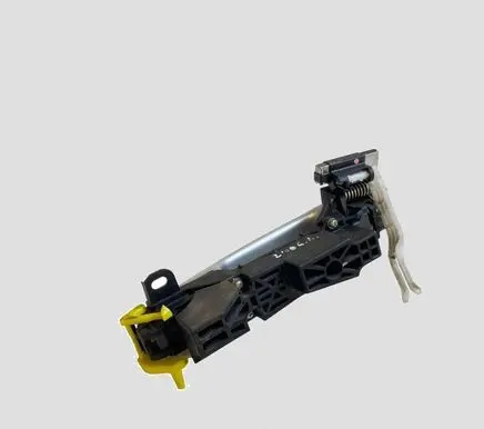 Toyota Avensis T270 Rear door exterior handle