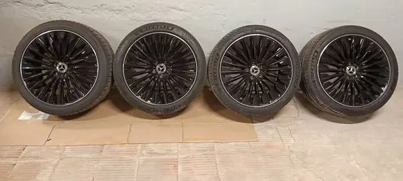 R20 alloy rim