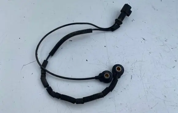 Volvo XC70 Detonation knock sensor 9432570