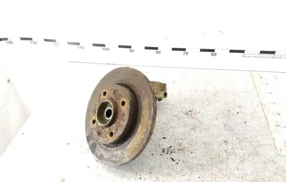 Peugeot 206 Front wheel hub spindle knuckle