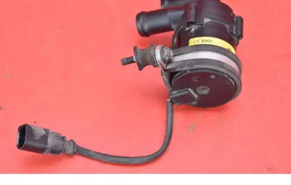 Porsche Cayenne (9PA) Water pump 7l0965561h