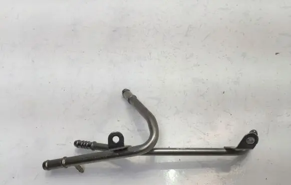 Volkswagen Tiguan Allspace Fuel line pipe 04L201360M