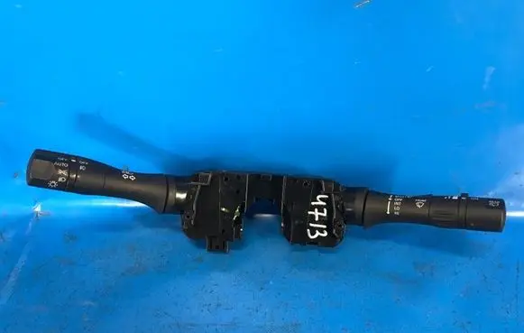 Nissan Pathfinder R52 Gear shift switch/knob 255603KA1B