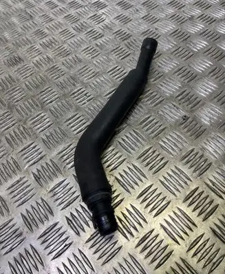 Mercedes-Benz Sprinter W906 Breather/breather pipe/hose A6510100882