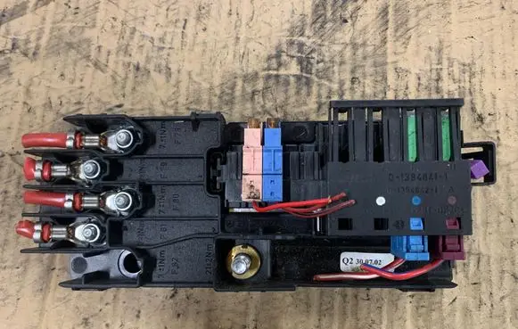 Mercedes-Benz E W211 Comfort/convenience module 2115452801