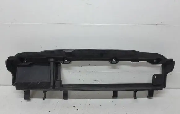 Suzuki Swift III Intercooler air guide/duct channel 7243352R