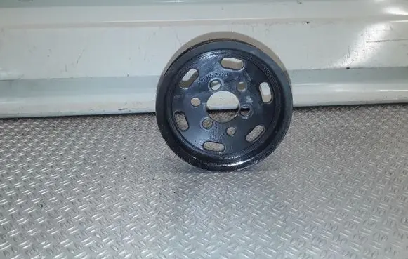 Ford Galaxy Power steering pump pulley 038145255B