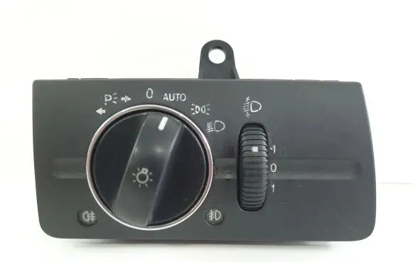 Mercedes-Benz E W211 Light switch 2115450904