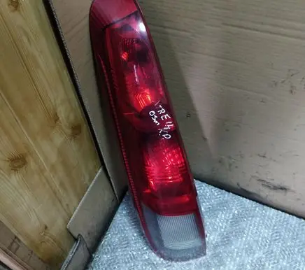 Nissan X-Trail T30 Rear/tail lights