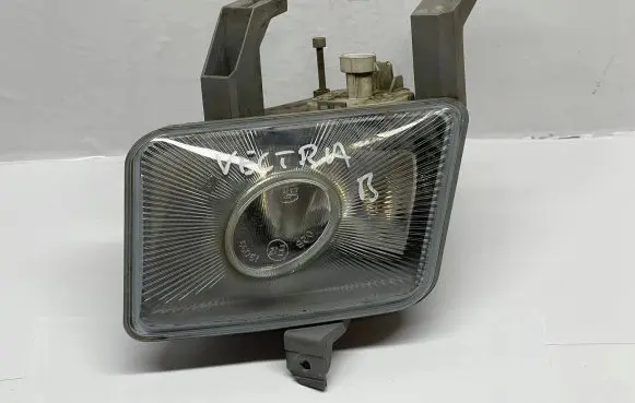 Opel Vectra B Front fog light 90585030