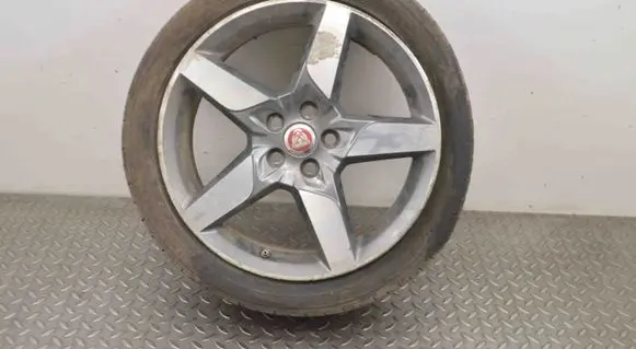 Jaguar XE R12 alloy rim 75JX18 G781007FA