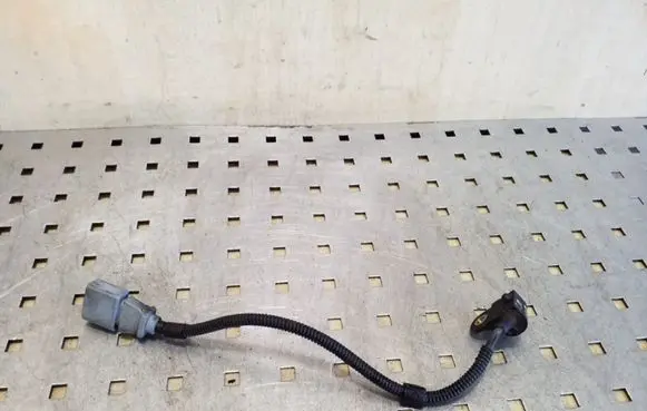 Mitsubishi Outlander Crankshaft position sensor 9805940