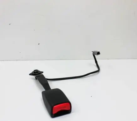 Mazda 3 II Front seatbelt buckle KQ19