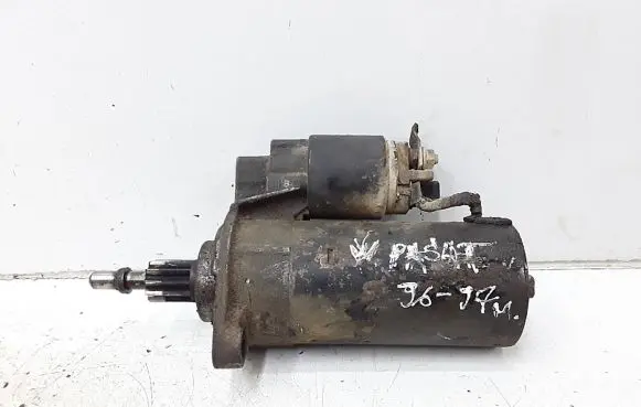Volkswagen PASSAT B5 Starter motor