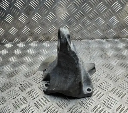 BMW X1 E84 Engine mounting bracket 6777064