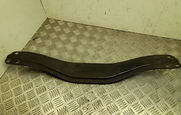 Mercedes-Benz S W126 Engine mounting bracket