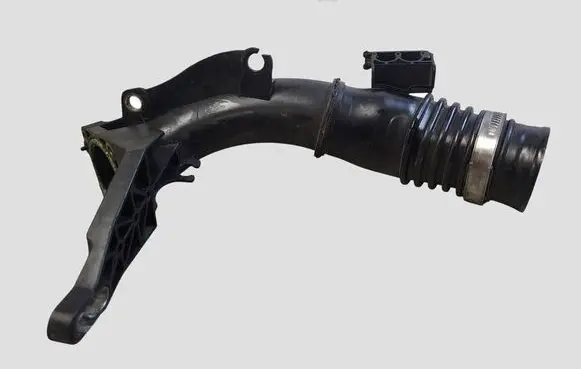 Ford C-MAX II Intercooler hose/pipe AV6Q9351AD