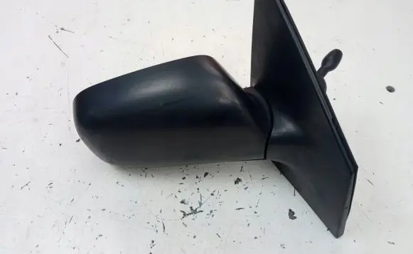 Toyota Yaris Manual wing mirror 