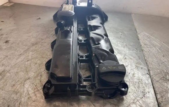 Mercedes-Benz C W204 Rocker cam cover A6510100230