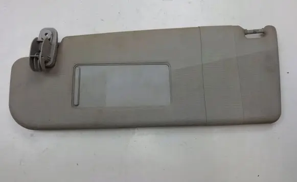 Sun visor clip/hook/bracket