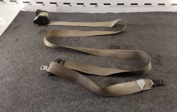 BMW X5 E53 Front seatbelt 040178 4503