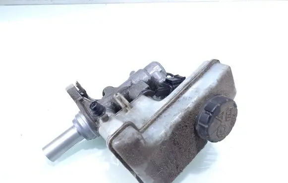 Skoda Octavia Mk3 (5E) Master brake cylinder 1K0945459 5Q1611301