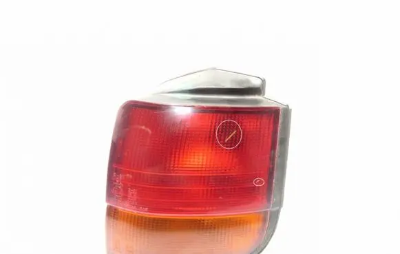 Mitsubishi Space Runner Rear/tail lights 0431550R