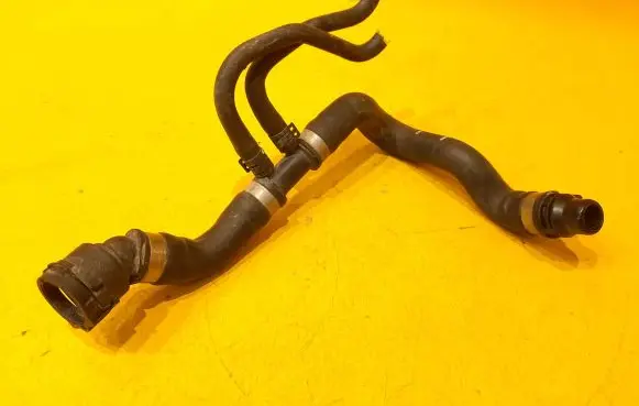 Mercedes-Benz GLE W167 Engine coolant pipe/hose A1675012603