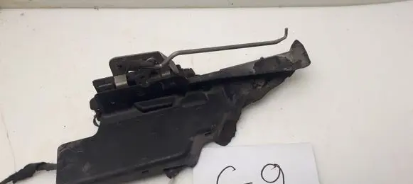 Audi A4 S4 B6 8E 8H Front door lock 8E0837350