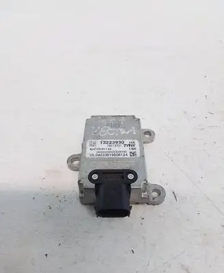 Opel Vectra C ESP acceleration yaw rate sensor 13223930 15113701 A2C53081144