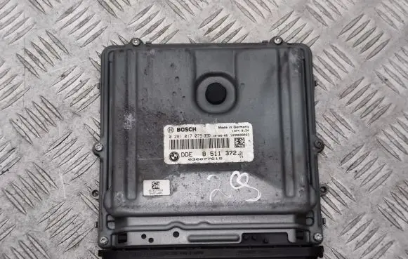 BMW 7 F01 F02 F03 F04 Engine control unit/module 8511372 0281017079
