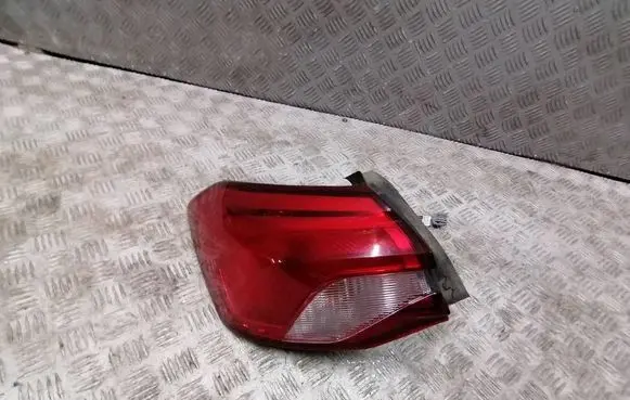 Ford Focus Rear/tail lights JX7B13405CE C519RL 09122019