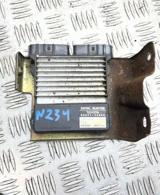 Toyota Land Cruiser (J120) Fuel injection control unit/module 8987120050 1310001261