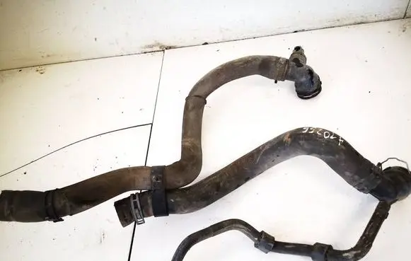 Skoda Yeti (5L) Engine coolant pipe/hose 1k0122291b