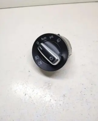 Volkswagen Touran II Light switch 3C8941431A