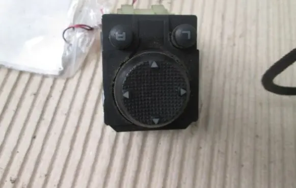 Volkswagen Golf III Other devices