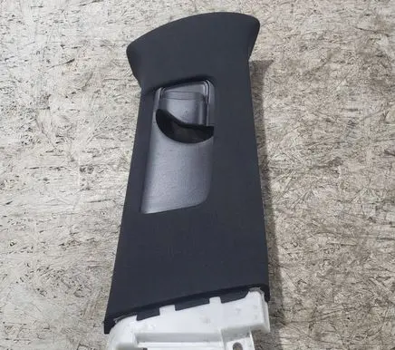 Toyota RAV 4 (XA50) (B) pillar trim (top) 7302312030 7313512040