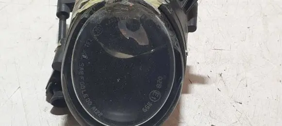 Volvo V50 Front fog light 31213176 LE00A122 0305065002