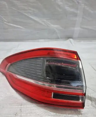Ford S-MAX Rear/tail lights