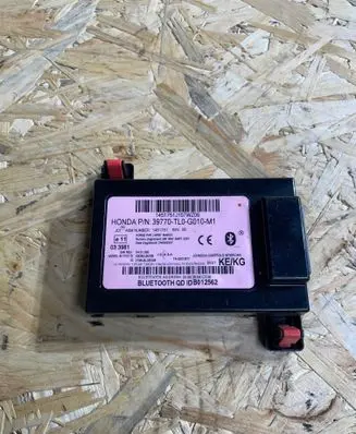 Honda Accord Bluetooth control unit module 39770TL0G010M1 1451751
